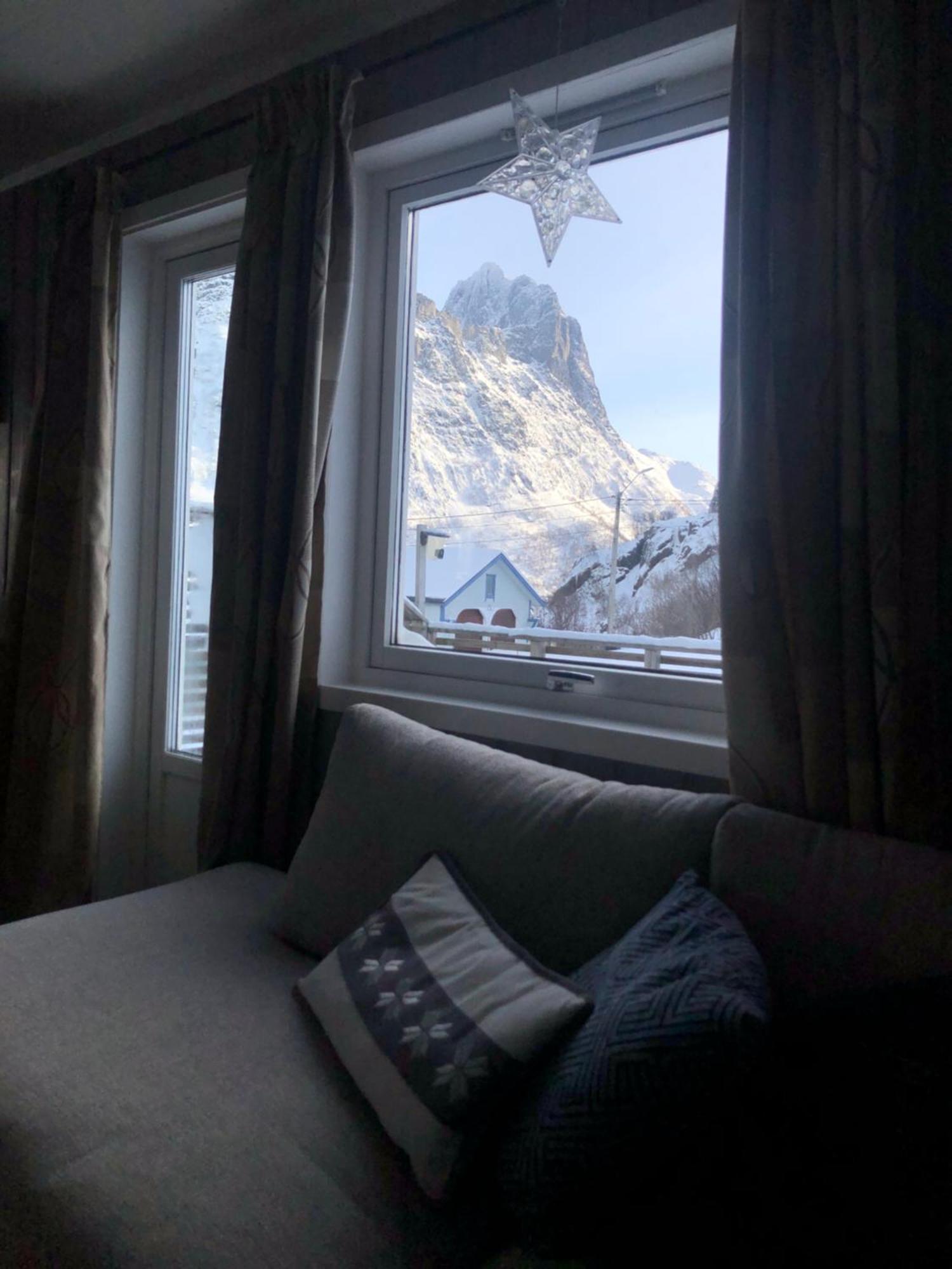 Segla - With View Of Fjord Lodge Fjordgard
